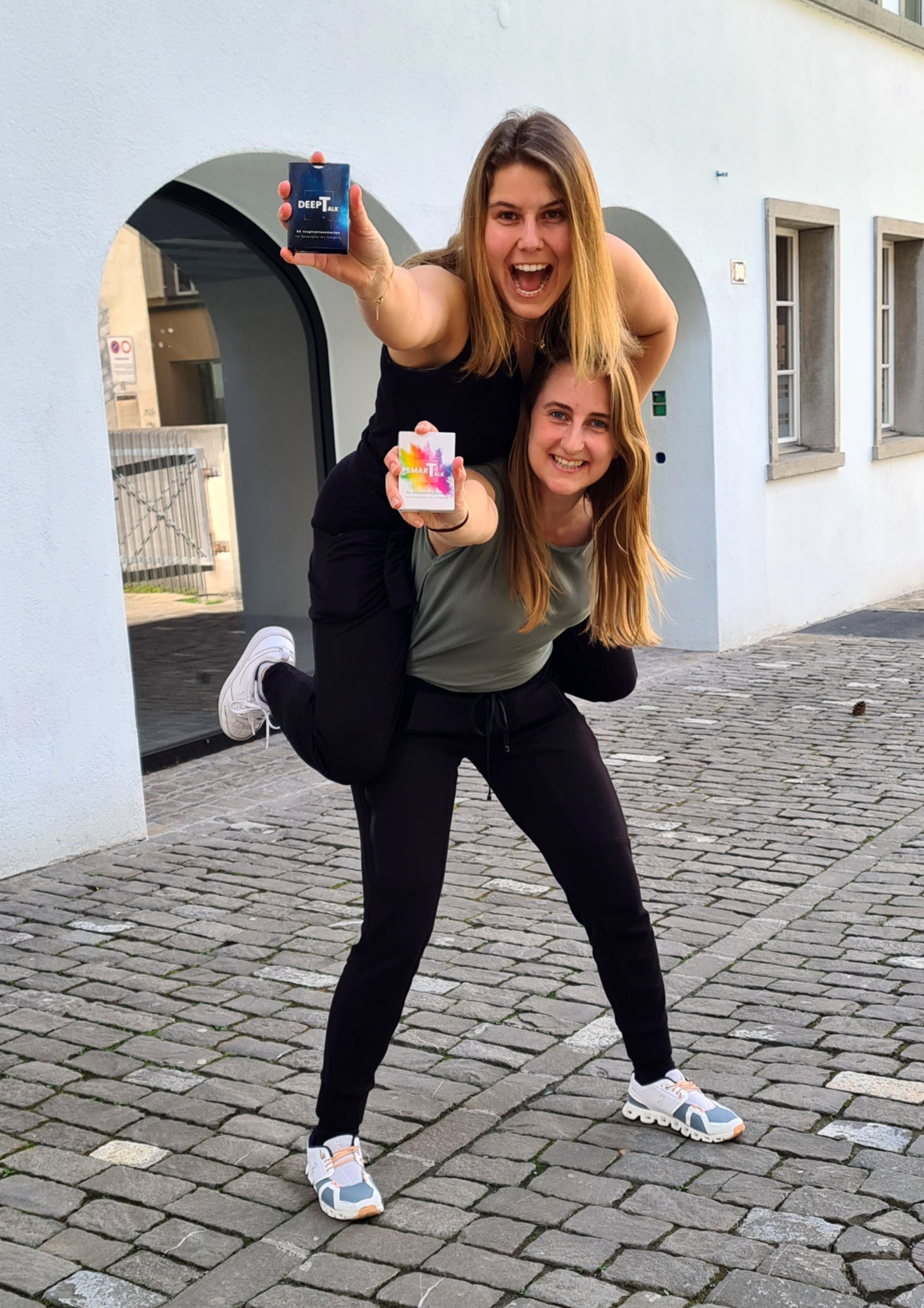 Die Mütsches Schwestern